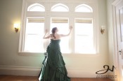 Slideshow Image - Gorgeous gown!